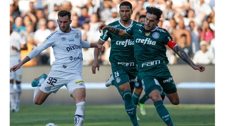 Palmeiras recibe en el Allianz Parque al Santos.