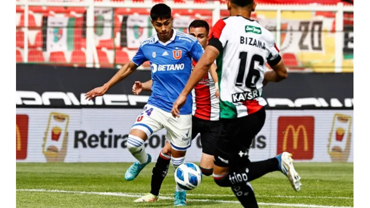 Darío Osorio, de ser el talentoso jugador de la Universidad de Chile pasó a convertirse en el ídolo del emboque