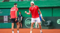 Alejandro Tabilo y Nicolás Jarry se quedaron con el partido de la Copa Davis