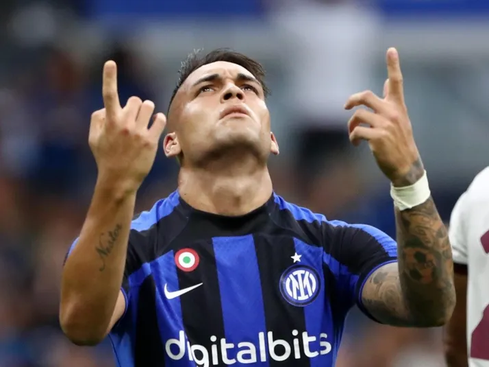 Lautaro Martínez niega haber recibido los cachos por parte de su mujer