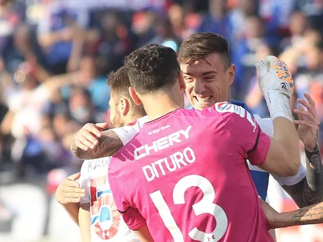 Jugadores de la UC se lucen en fiesta de disfraces