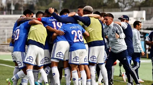 Los goles de Universidad de Chile: Hasta los suplentes se unieron en un abrazo eterno con los anotadores azules