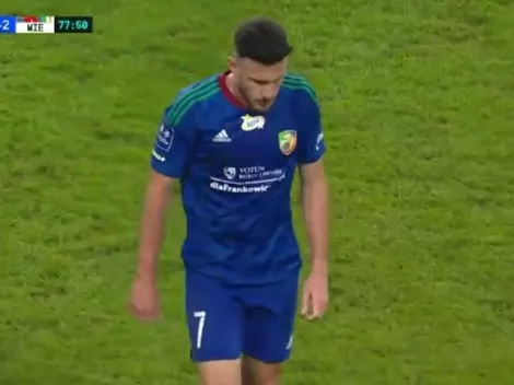 VIDEO | La insólita expulsión de Henríquez en el fútbol de Polonia