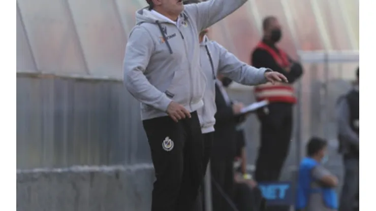 Pablo Marini y su desahogo tras el triunfo de Deportes La Serena ante Unión Española: "Se dicen muchas tonteras, el grupo está unido"
