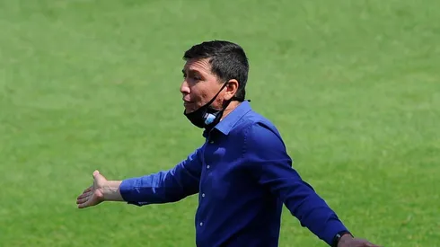 El técnico se refirió a la contratación de los técnicos extranjeros en la U