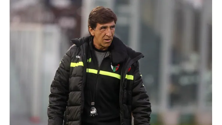 Costas advierte a Universidad de Chile que no cambiarán su estilo por tratarse de la U.