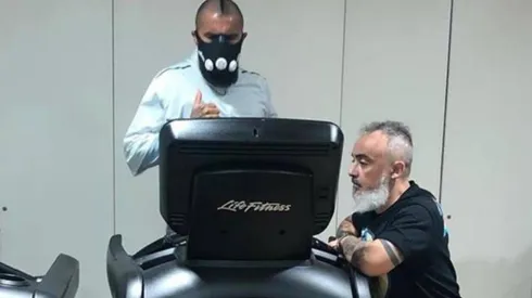 Vidal sigue luchando por ganarse a un puesto en Brasil.