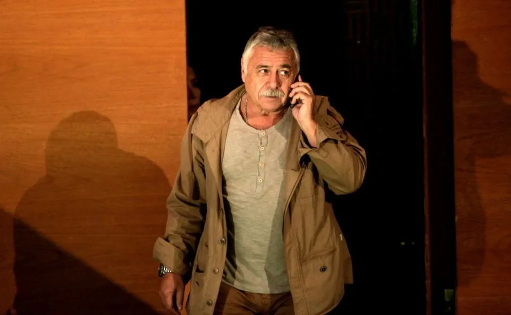 Carlos Caszely pide a Marco Antonio Figueroa para la selección chilena.