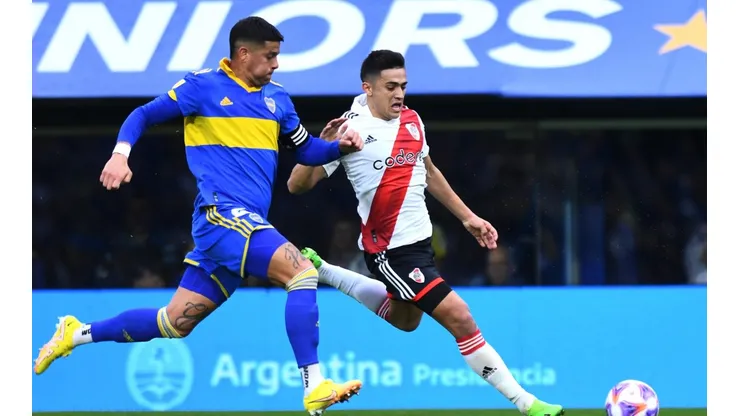 Solari no la pasó bien en La Bombonera y la prensa trasandina se lo hizo saber.