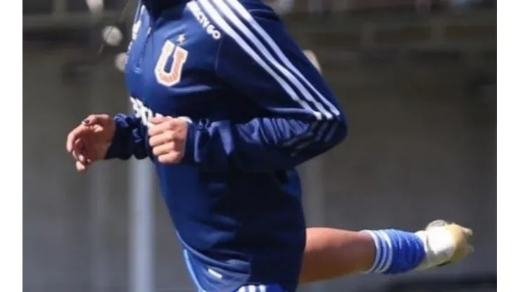 Gabriela Huertas feliz por el triunfo de la U femenina y más aún con algo inédito para ella: "Es mi primer partido que juego en campo sintético"