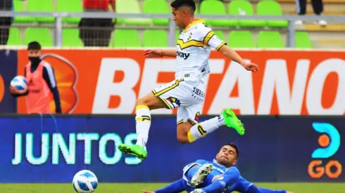 Yonathan Andía se gana el monopolio de las pifias en el duelo entre Universidad de Chile y Coquimbo Unido