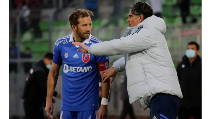 Diego López saca a Felipe Seymour y ni siquiera lo lleva al banco de suplentes en Universidad de Chile