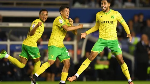 El Norwich de Marcelino Núñez visita al Burnley por la Championship.