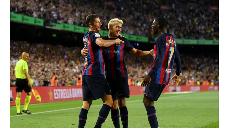 Barcelona intenta regresar a los primeros planos del fútbol europeo.