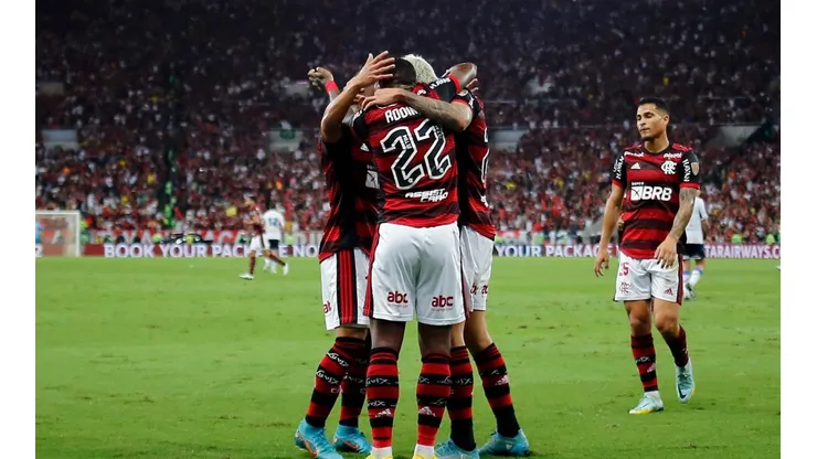 Flamengo venció a Vélez Sarsfield y avanzó a la final de la Libertadores
