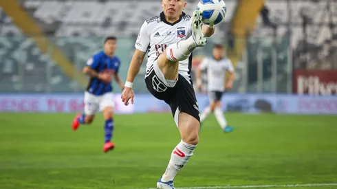 Colo Colo y Óscar Opazo quieren armar un carrete del fútbol ante Unión Española en el Estadio Monumental.