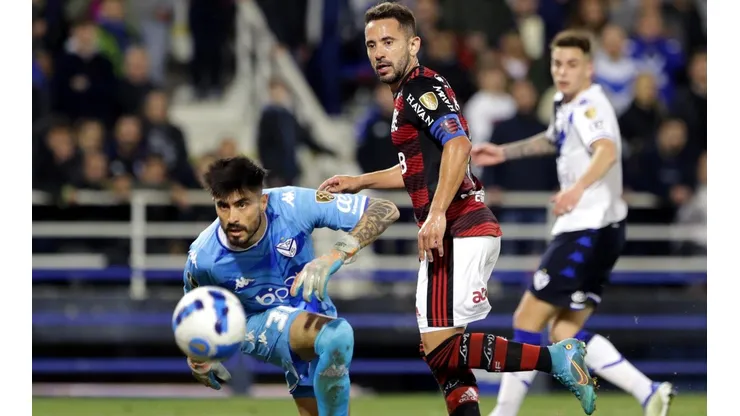 Flamengo y Vélez disputan la semifinal vuelta de la Copa Libertadores
