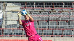 El portero se lució en el entrenamiento de la UC