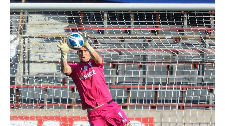 El portero se lució en el entrenamiento de la UC