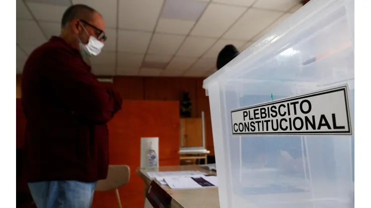 Revisa a qué local debes ir a votar este domingo en el Plebiscito.
