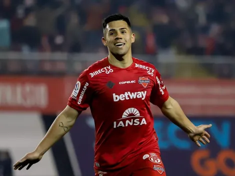 Aravena le responde a Holan por su regreso a la UC para 2023