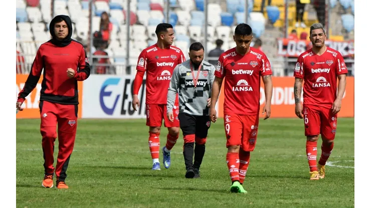Ñublense ya empieza a tener dolores de cabeza con la continuidad de algunos jugadores