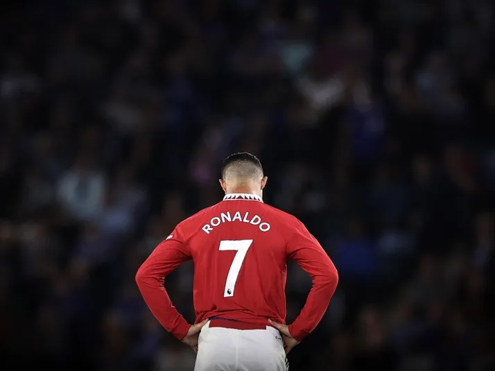 Aseguran que CR7 está furioso por ser suplente en el United