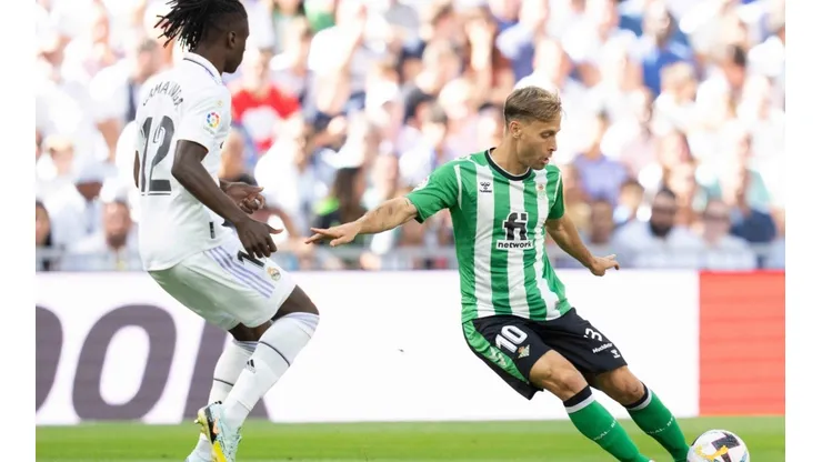 Real Madrid y Real Betis tienen 9 puntos en La Liga.