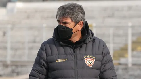 El técnico del cuadro loíno emplazó a la dirigencia del club