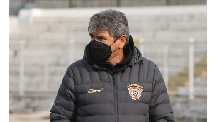 El técnico del cuadro loíno emplazó a la dirigencia del club