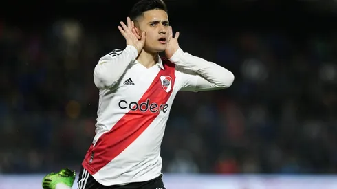 El Pibe tiene a la prensa trasandina rendida a sus pies.