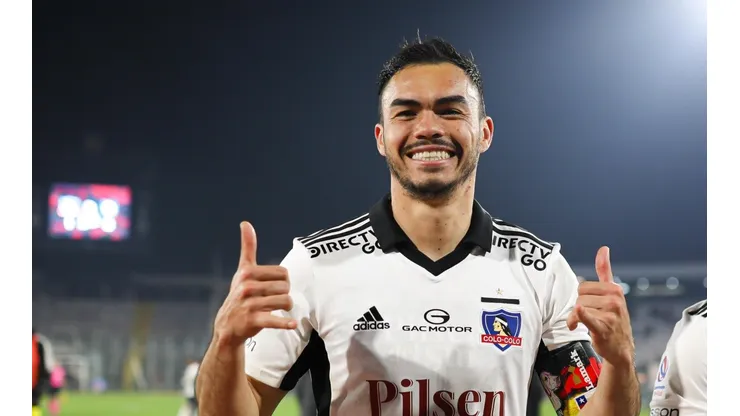 El lateral podría dejar Colo Colo de concretarse la oferta