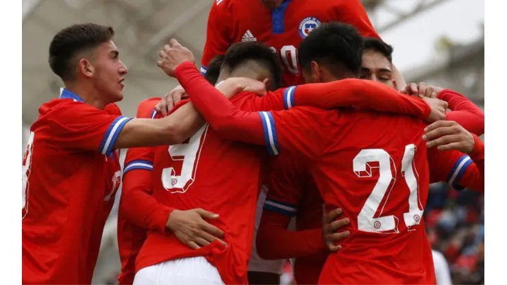 La Roja va por el triunfo ante Perú