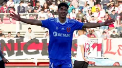 ¿La joya azul parte a Inglaterra?