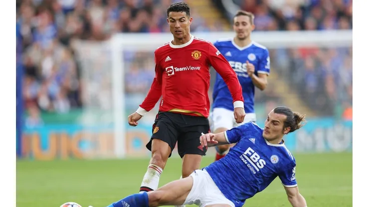 Manchester United enfrenta al Leicester por la Premier League.
