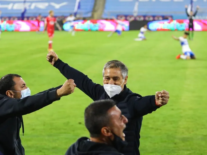 Ariel Holan llama al disfrute de los últimos bailes de los más experimentados de la UC