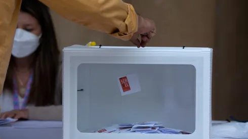 Conoce qué pasa si no asistes a votar el día del Plebiscito.