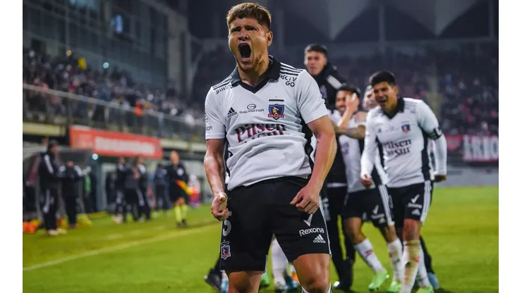 Leo Gil es el motor de Colo Colo durante este 2022 con sus altos porcentajes de efectividad en pases