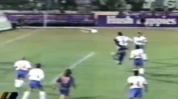 El fenomenal gol de chilena que le anularon al Bombero Ibáñez en el Clásico Universitario de 1995