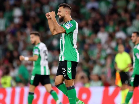 El Betis sufre, pero consigue un valioso triunfo que lo deja líder