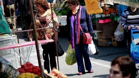Revisa si puedes postular al Bono Dueña de Casa y los montos que entrega.