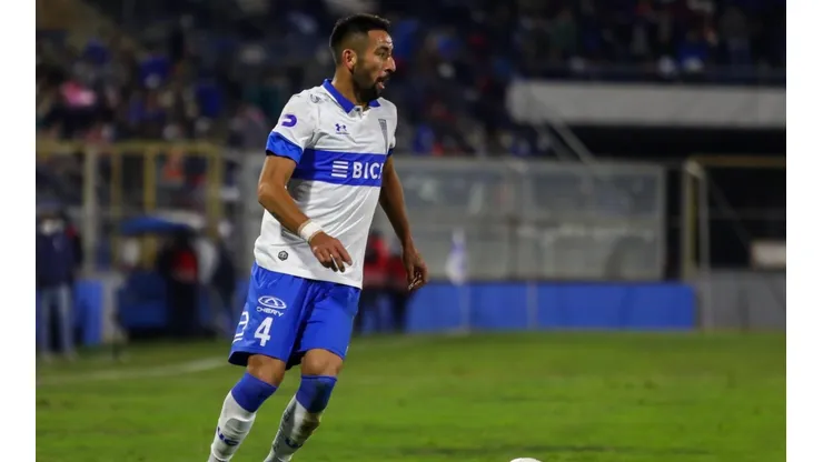 Mauricio Isla hoy es jugador de la UC