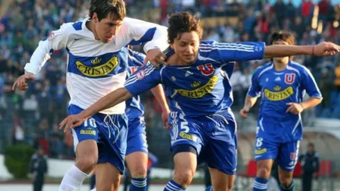 Ponce vistió la camiseta tanto de la U como de la UC.