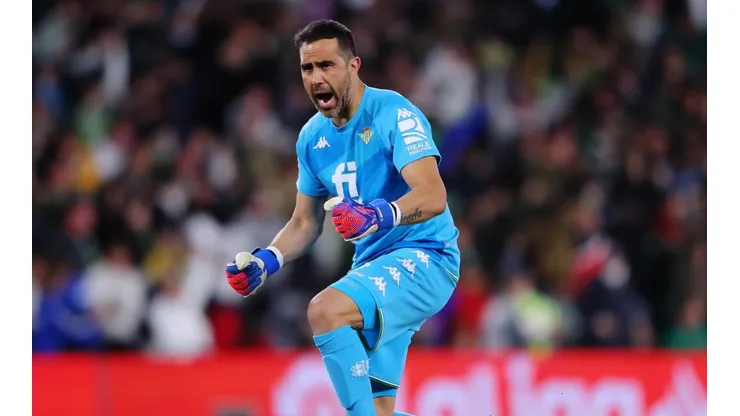 Bravo vuelve a las convocatorias en el Real Betis.