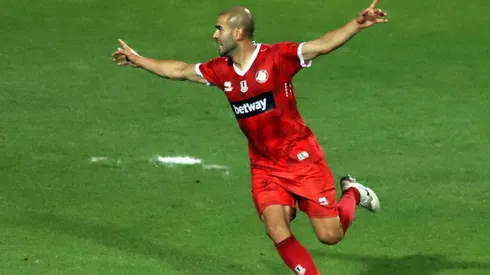 Sacha Sáez quiere dejar a Colo Colo sin pan ni pedazo este domingo.