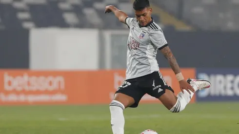 Daniel Gutiérrez asoma como opción en defensa en Colo Colo.