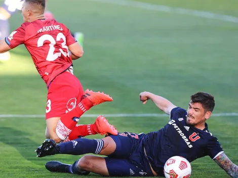 ¿Será la solución a la defensa? Luis Casanova volvió con todo a los trabajos de la U