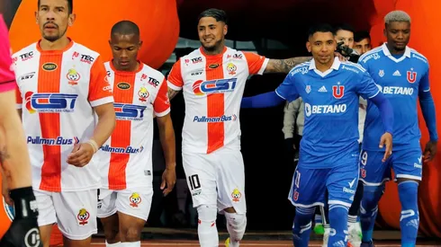 Cristian Chorri Palacios sigue sin mostrar su buen nivel en la Universidad de Chile y fue blanco de críticas por los hinchas