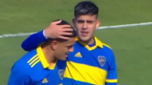 Ex jugador de Universidad de Chile ahora la rompe en Argentina y jugó en la primera de Boca Juniors y horas después anota un golazo en la reserva del xeneize