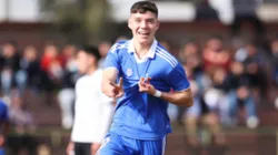 Mamá de Agustín Arce se come las uñas a minutos del debut de su hijo como titular en Universidad de Chile